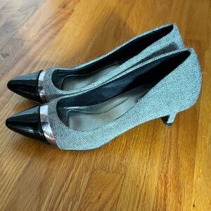 🚨 Tweed pointy shoes